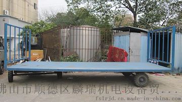 佛山低价转让平板拖车 2.2X5.8米平板车