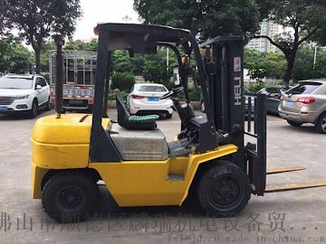 佛山二手柴油车 低价租售台合力3吨3米自动波内燃叉车